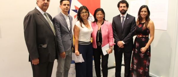 El Consulado de Colombia en París inauguró la exposición de artistas colombianos 