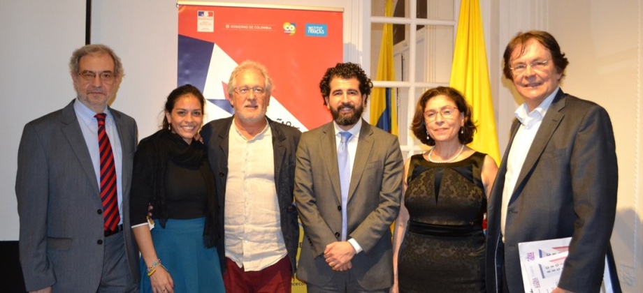 El Consulado de Colombia en París realizó el Coloquio ‘Miradas Cruzadas – Regards Croisés’